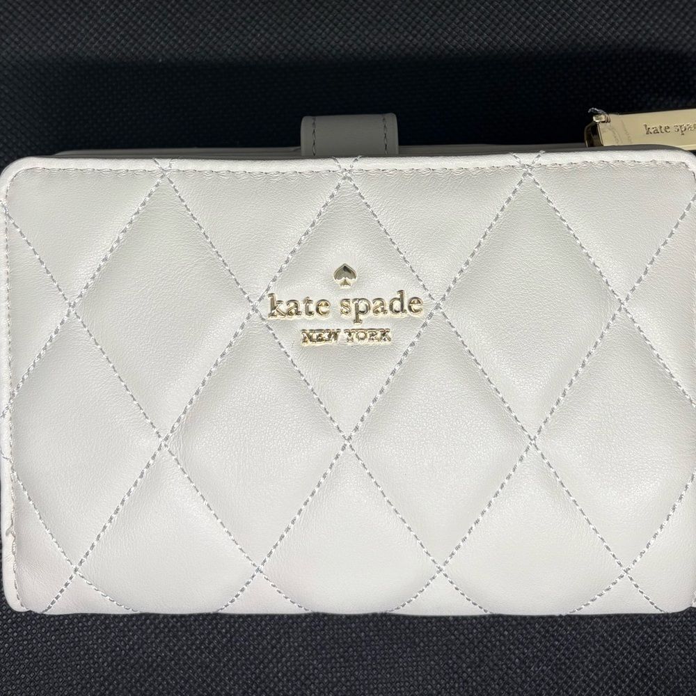 NWT Kate Spade Medium Bifold Wallet